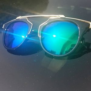 Green purple and blue reflective sunglasses